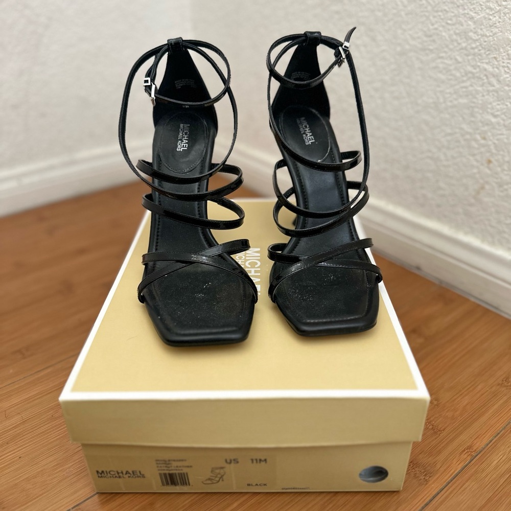 Michael Kors Imani Patent Leather Sandal – Size 11 – Black